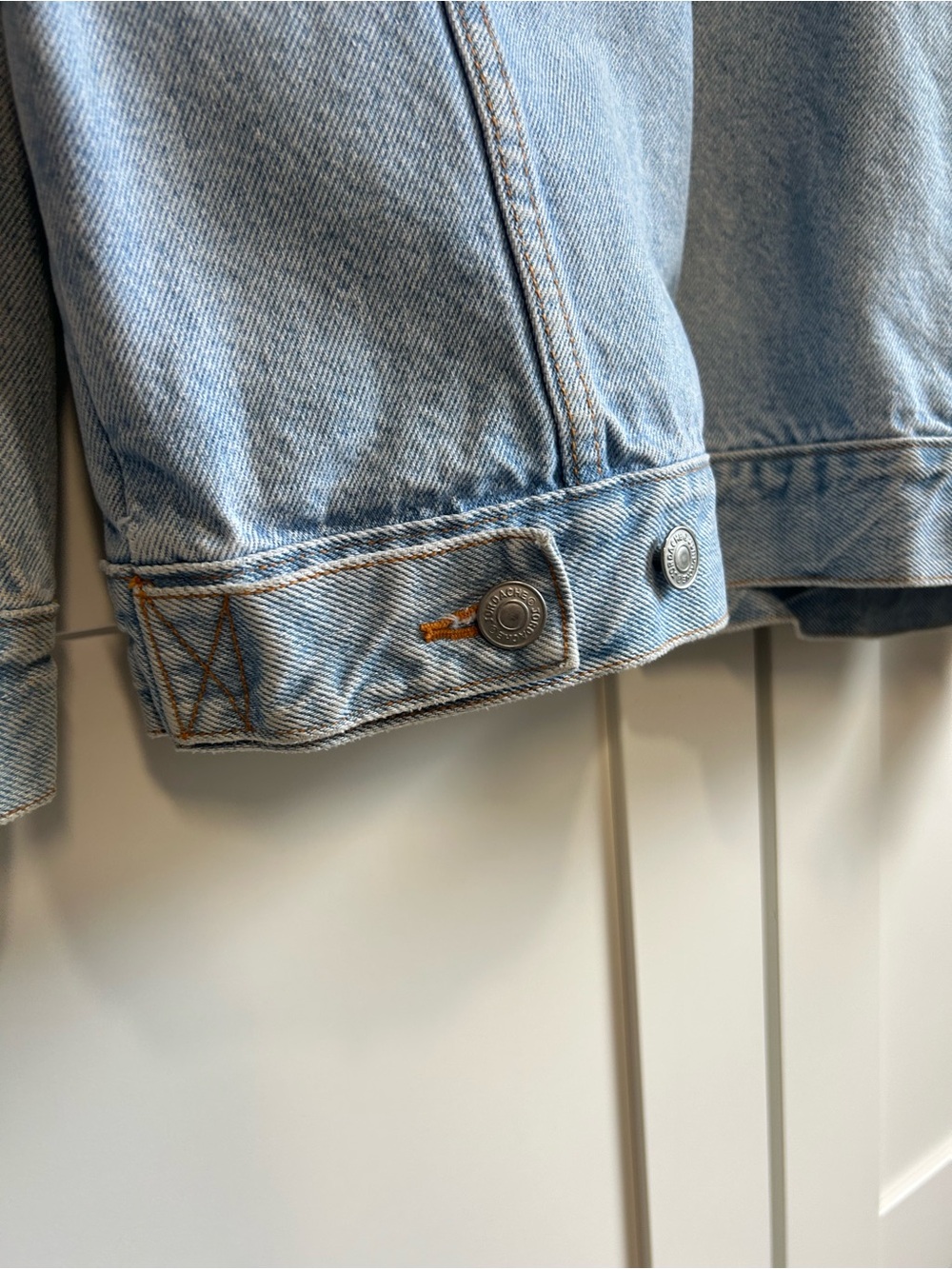 Vintage Y2K Jordache Light Blue Denim Jean Jacket size medium - Picture 7 of 12
